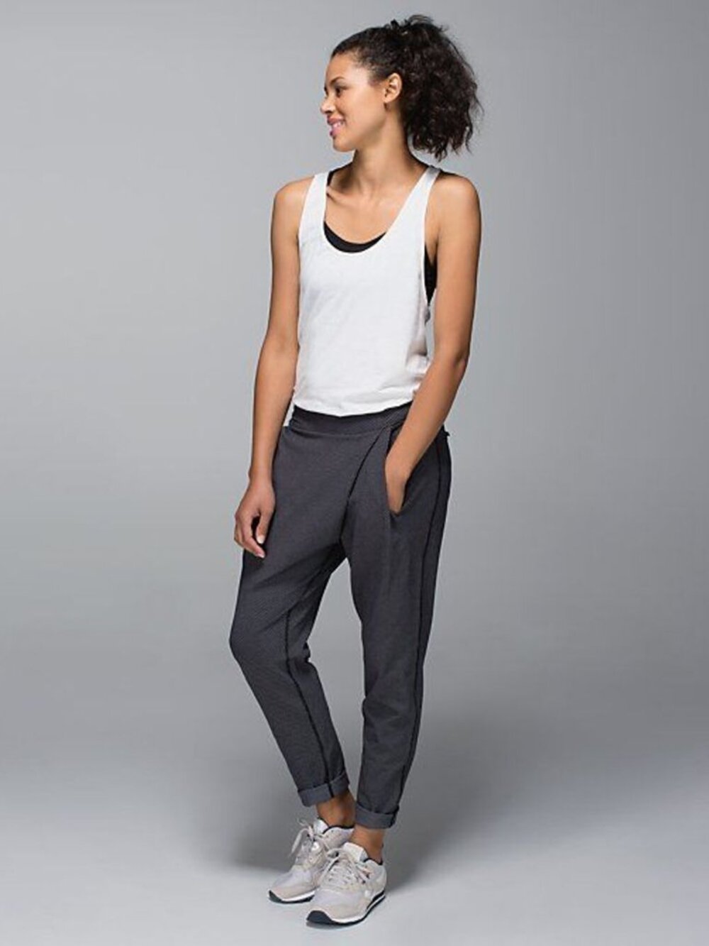 Lululemon Yogini Trouser Pant - Diamond Dot / Black 8